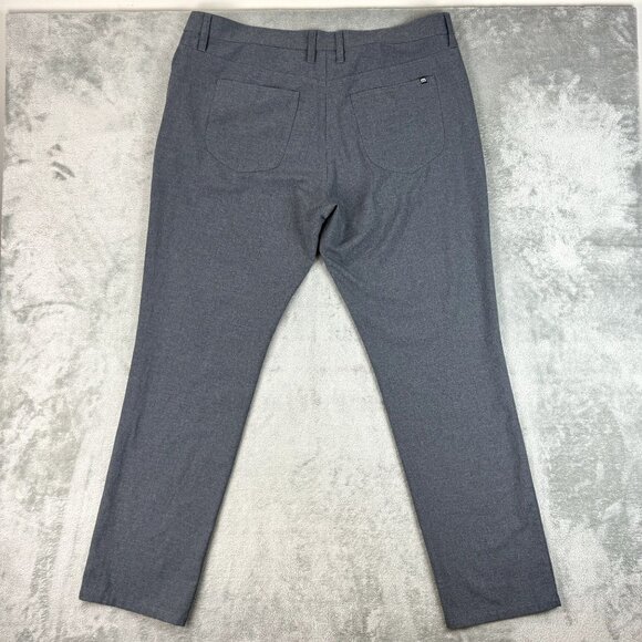 TRAVIS MATHEW Mens Performance Golf Tapered Fit Stretch Grey Flat Front Pants - Picture 4 of 7